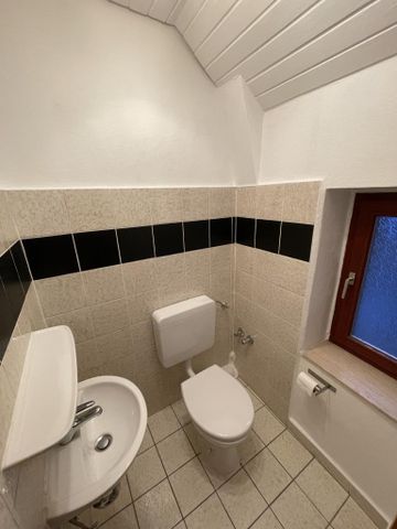 Gemütliche Maisonette-Wohnung mit Terrasse in Braunschweig-Ölper! - Photo 5