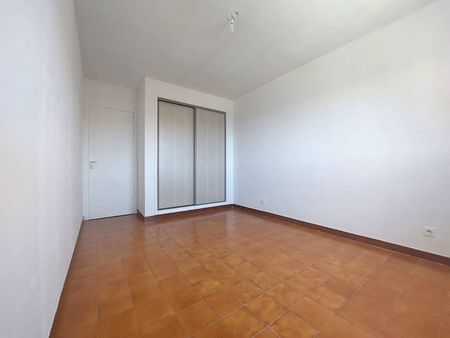 Location appartement 2 pièces, 47.15m², Ajaccio - Photo 2