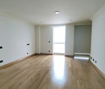 Piso de alquiler en Avenida de Pedro Barrié de la Maza, Monte Alto ... - Photo 1