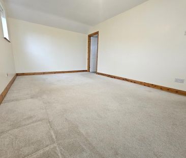 9 Shanes Court, Randalstown, BT41 2AQ - Photo 5