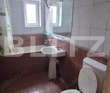 INCHIRIEZ APARTAMENT 2 CAMERE ,NEMOBILAT,I ZONA BRAZDA LUI NOVAC - Fotografie 3