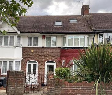 Waltham Way, London E4 - Photo 4