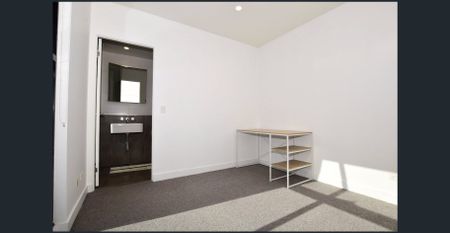 2 Bedroom 2 Bathroom at Carlton - Photo 2