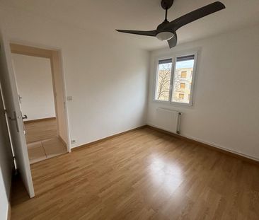 Location Appartement 4 pièces 78m² VALENCE 26000 - Photo 3