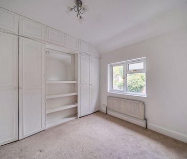 4 bedroom terraced house to rent - Photo 6