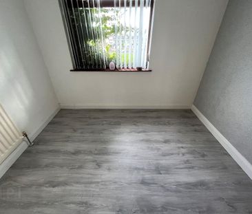 6 Broadway Avenue, Carrickfergus, BT38 8DD - Photo 4