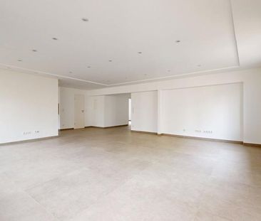 Attraktive, frisch renovierte 4-Zimmer-Wohnung in zentraler Lage - Foto 1