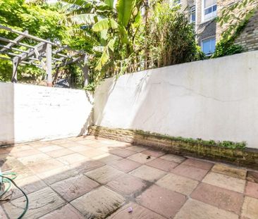 Melina Road - Photo 1