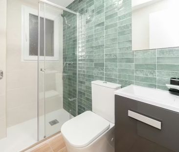 Calle Cristo de la Epidemia, Málaga, Andalusia 29013 - Photo 6