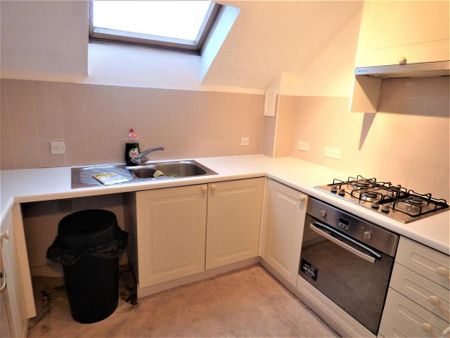 2 bedroom apartment to rent - Photo 5