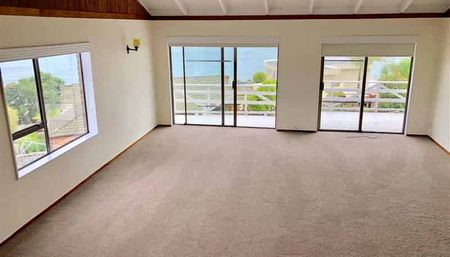 Do not miss this house! - Photo 4