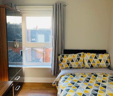 Duncairn Gardens, Room 4, All Bills Included, Belfast, BT15 2GN - Photo 6
