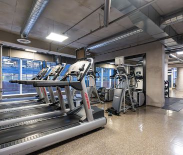 For Lease - 21 Widmer Street Unit# 912, Toronto, Ontario - Photo 1