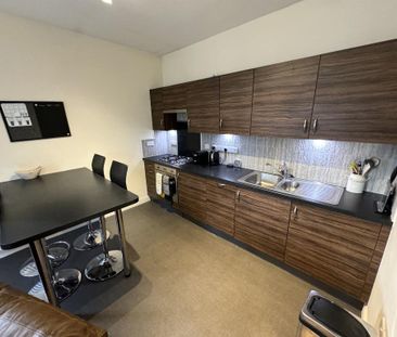 2 bedroom flat to rent - Photo 5