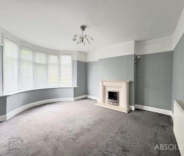 4 bedroom semi-detached house to rent - Photo 2