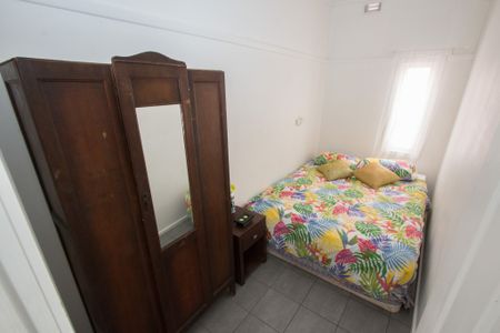 STYLISH & CLEAN BALACLAVA FOUR BEDROOM APARTMENT. - Photo 4