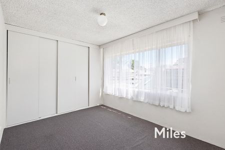 1/61 Green Street, Ivanhoe - Photo 2