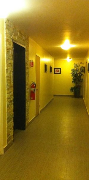 3 ET DEMI, TOUT RENOVE, CHAUFFAGE ET EAU CHAUDE INCLUS - Photo 1