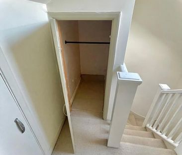 Room in a Shared House, Albion Road Hounslow, TW3 - Photo 3