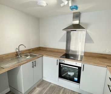 2 bedroom flat to rent - Photo 6