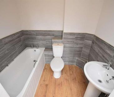 Downham Court, Downham Road South, Heswall, CH60 - Photo 6