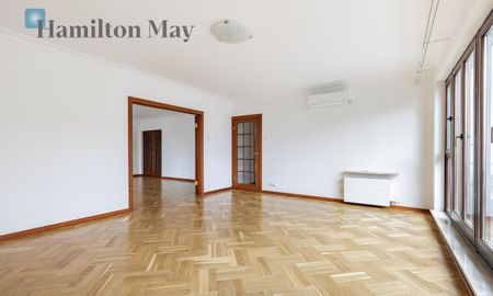 Warszawa, Śródmieście, Grzybowska - Photo 4