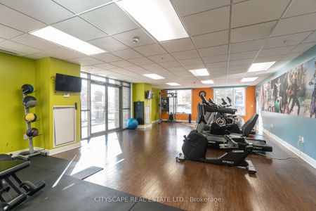 For Lease - 5010 Corporate Drive Unit# 332, Burlington, Ontario - Photo 5