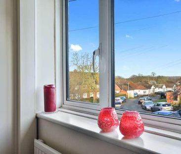 Glenhurst Avenue, Ruislip, HA4 - Photo 2