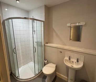 909 College Court Central, 56 King Street, Belfast, BT1 6BZ - Photo 6