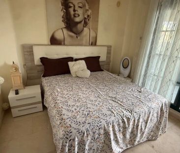 Piso de alquiler en C. Roma, Golf Bahía - Photo 3