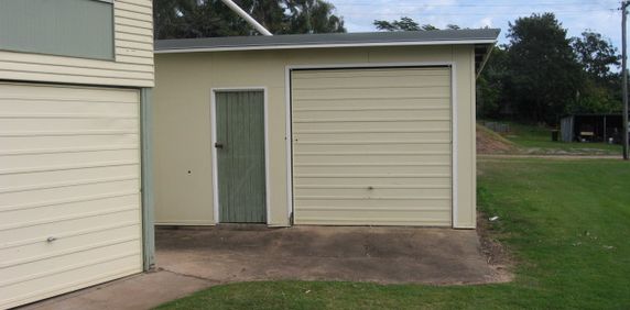 316 Terrace, QLD 4655, Torquay - Photo 2