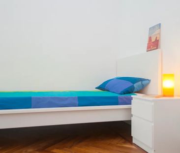 Via Aldo Barbaro, Turin, Piedmont 10143 - Photo 2