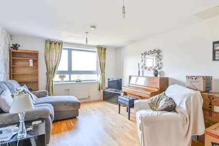 Alana Heights, Chingford, E4 - Photo 3