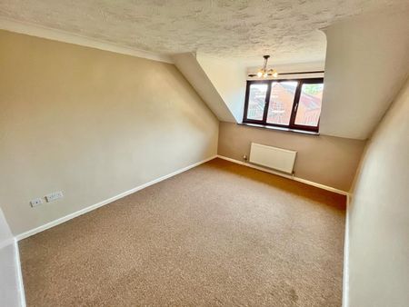 Roseville Close, Norwich - Photo 3