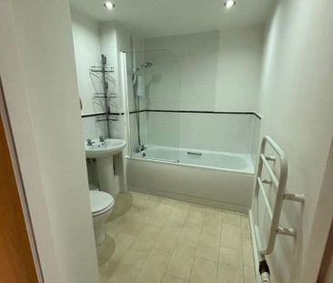 2 bedroom apartment to rent - Photo 6