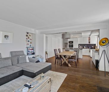 Superbe 4,5 pièces rénové à Begnins - Foto 2