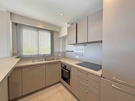 Location Appartement 2 pièces 64m² VENCE 06140 - Photo 5