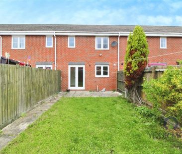 3 bedroom terraced house to rent - Photo 6