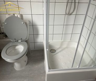 CHARLIEU T2 1ER ETAGE - Photo 6