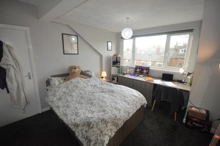 Ebberston Terrace, Hyde Park - Photo 5