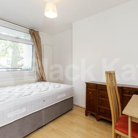 split level 3 bedroom a short walk from the trendy Camden Markets - Photo 1