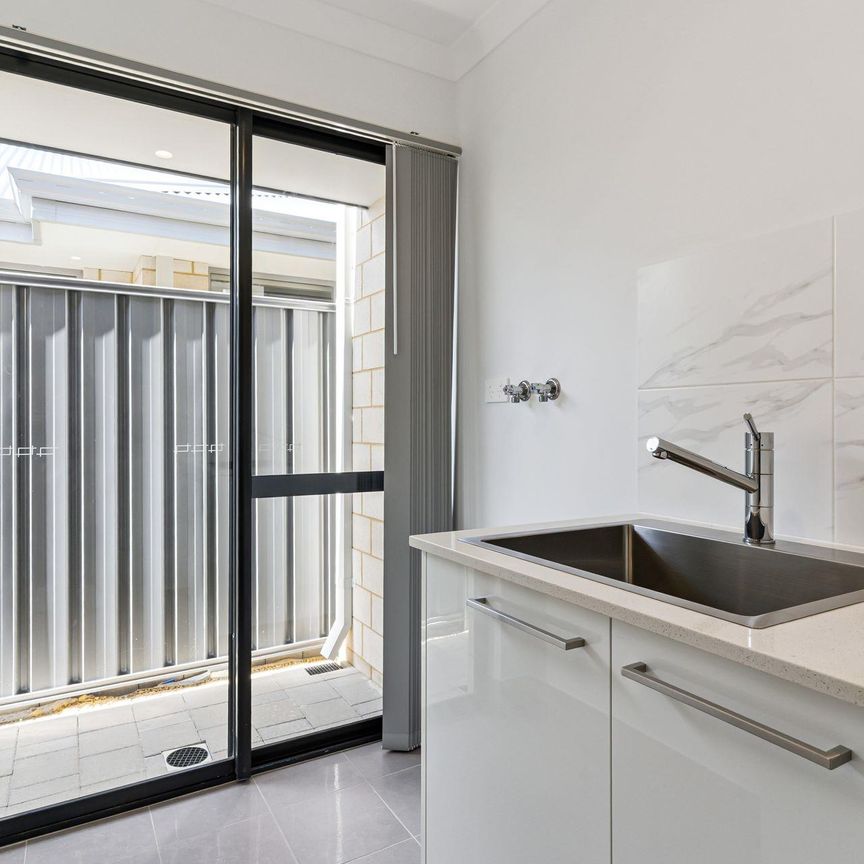 25 Stinear Street - Photo 1