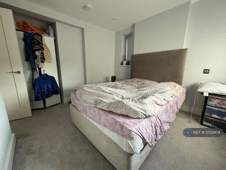 1 bedroom flat to rent - Photo 4