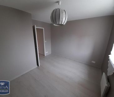 Location Appartement 3 pièces 62m² HENIN BEAUMONT 62110 - Photo 6