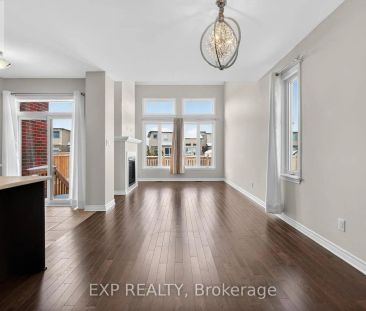 529 ROWERS WAY - Photo 3