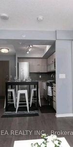 QUEEN WEST 2 BEDS 2 BATHS CONDO - Photo 4