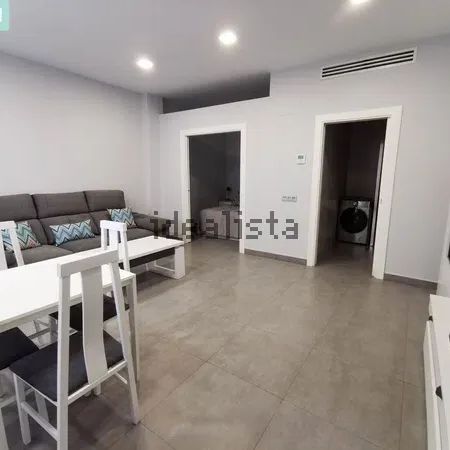 Alquiler de piso en El Molinillo - Capuchinos - Photo 1