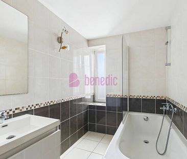 BOULAY Place de la Republique Appartement 4 pièces avec parking à l... - Photo 4