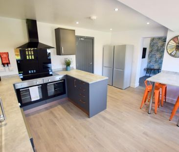 Room 6 - 19 Tarrant Walk Walsgrave, Coventry West Midlands CV2 2JJ-... - Photo 6