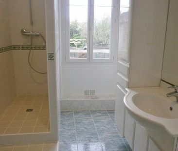 MONTARGIS PROCHE GARE, T3 entièrement rénové comprenant ... - Photo 4